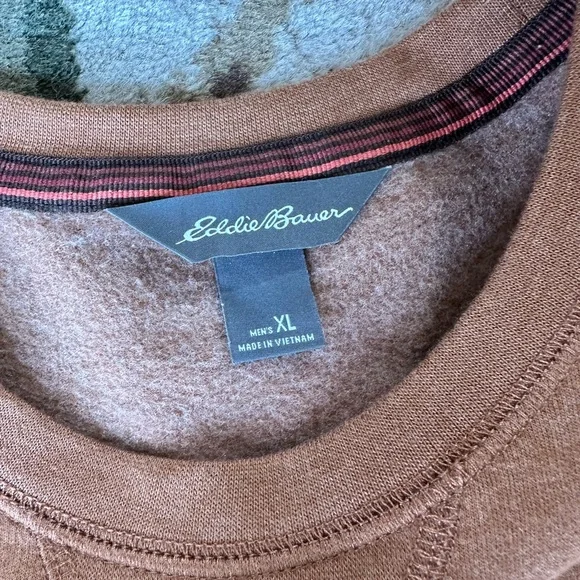 Eddie Bauer Men's Tan Crewneck Sweater Size XL - Picture 3 of 6